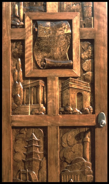 Door carvings 076_inside_front_doorweb600